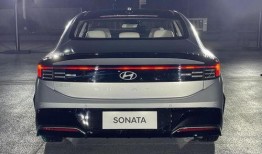 索纳塔第11代最新爆料,科技革新与设计突破，引领未来汽车潮流